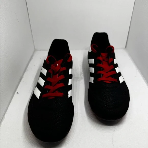 Adidas Kids Black and White Sneakers with Red Laces - Picture 2 of 9